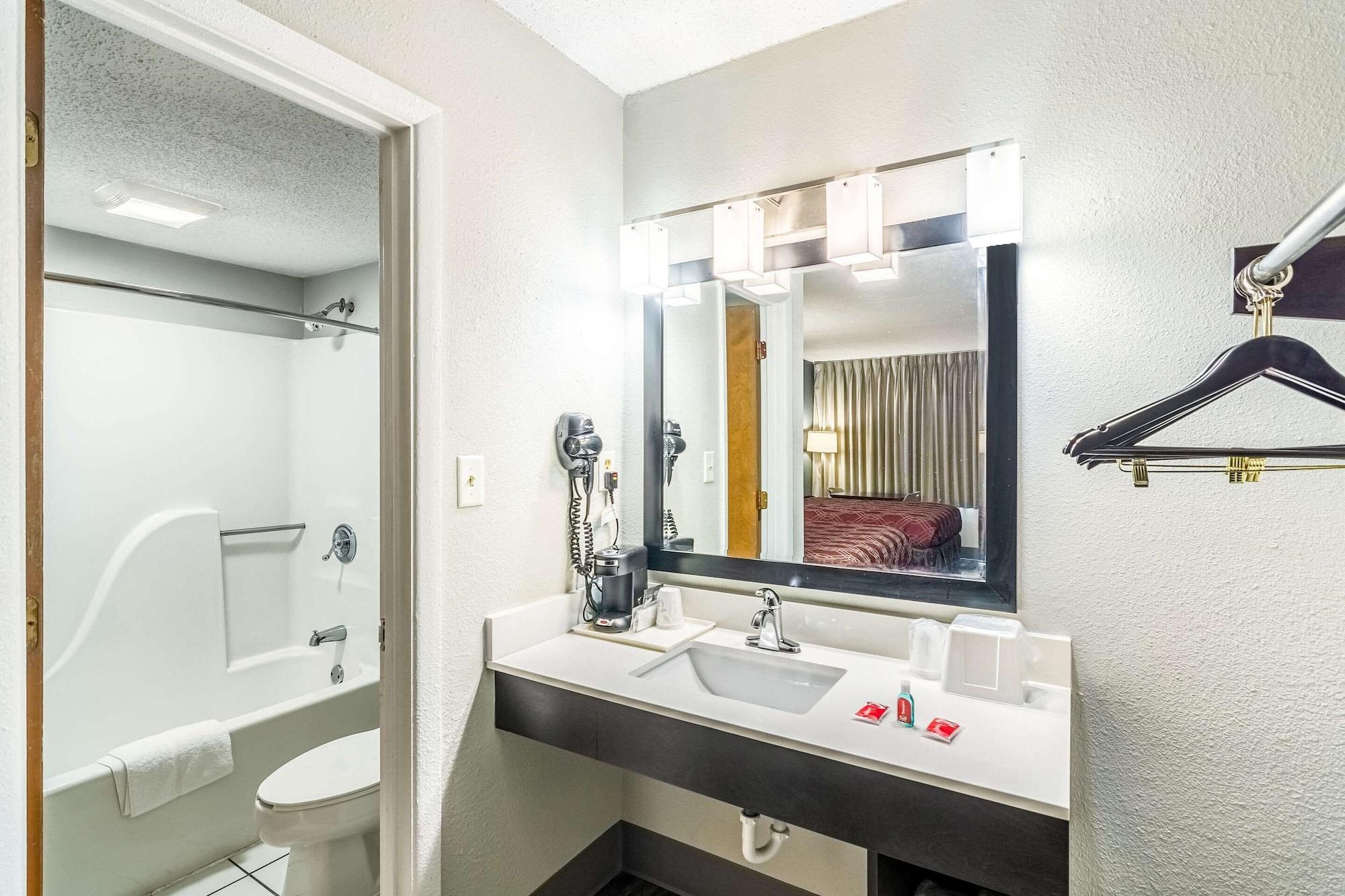 Econo Lodge Crestview Esterno foto
